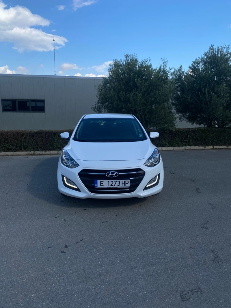 Hyundai I30 1.4 101k FACE, снимка 1 - Автомобили и джипове - 47482051