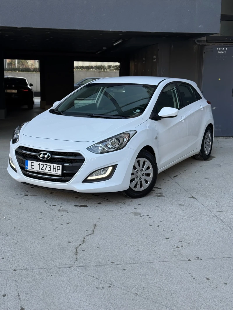 Hyundai I30 1.4 101k FACE, снимка 3 - Автомобили и джипове - 47482051