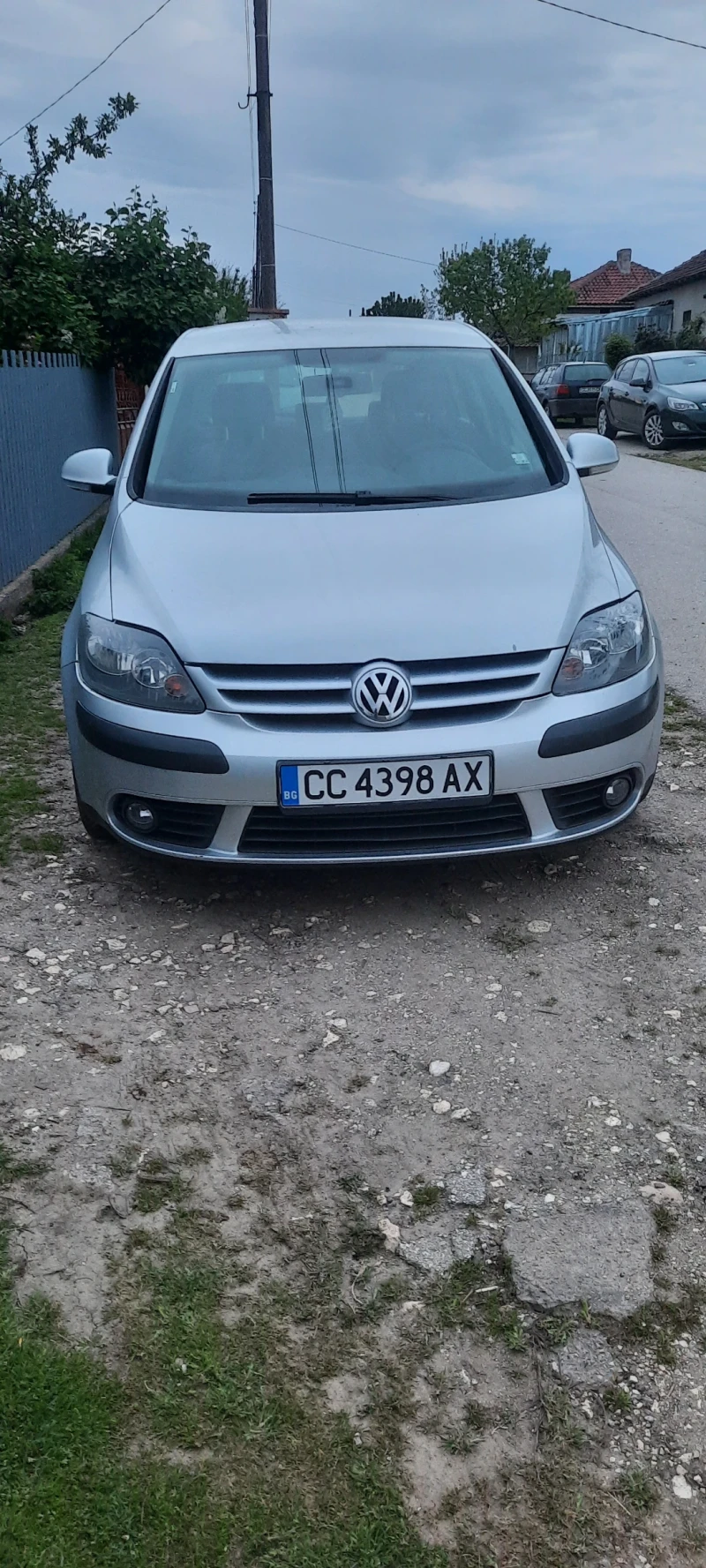 VW Golf Plus 1.9tdi, снимка 3 - Автомобили и джипове - 47695112