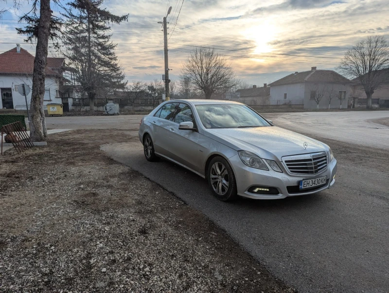 Mercedes-Benz E 350, снимка 6 - Автомобили и джипове - 48551591