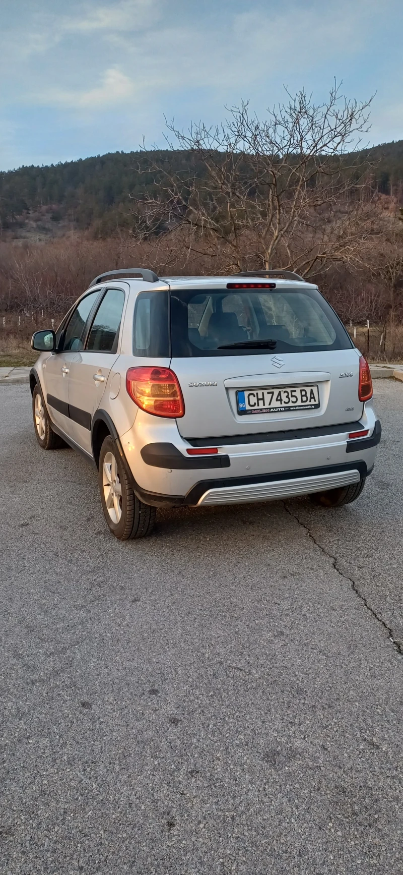 Suzuki SX4, снимка 2 - Автомобили и джипове - 49061332