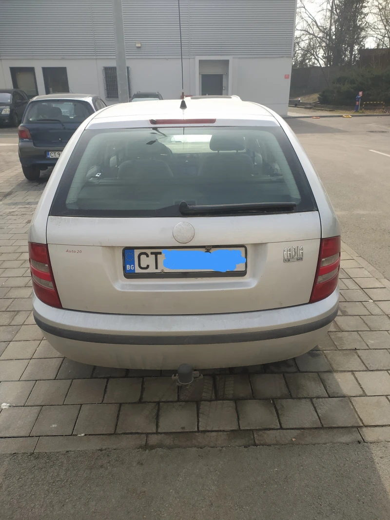 Skoda Fabia, снимка 7 - Автомобили и джипове - 49332199