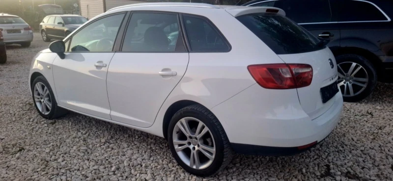 Seat Ibiza 1.6TDI-90К.С., снимка 3 - Автомобили и джипове - 50105828