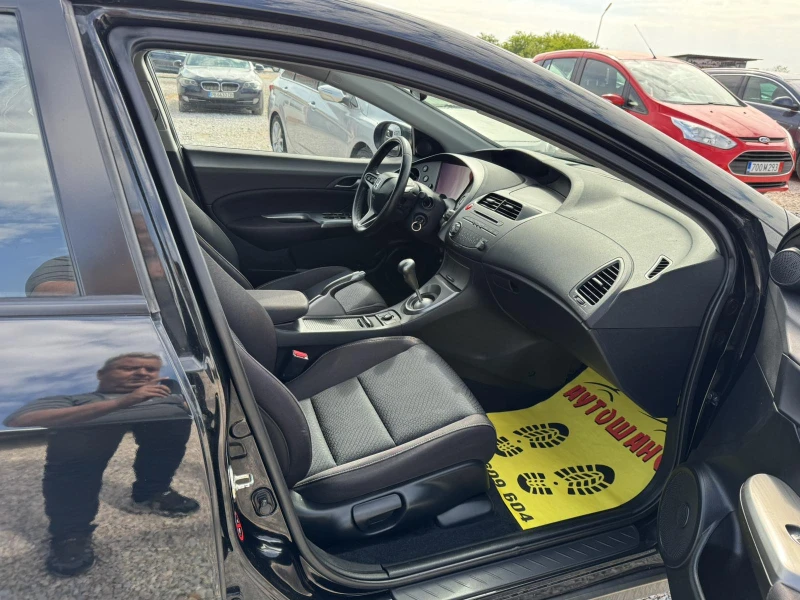 Honda Civic 1.4i, снимка 14 - Автомобили и джипове - 50160518