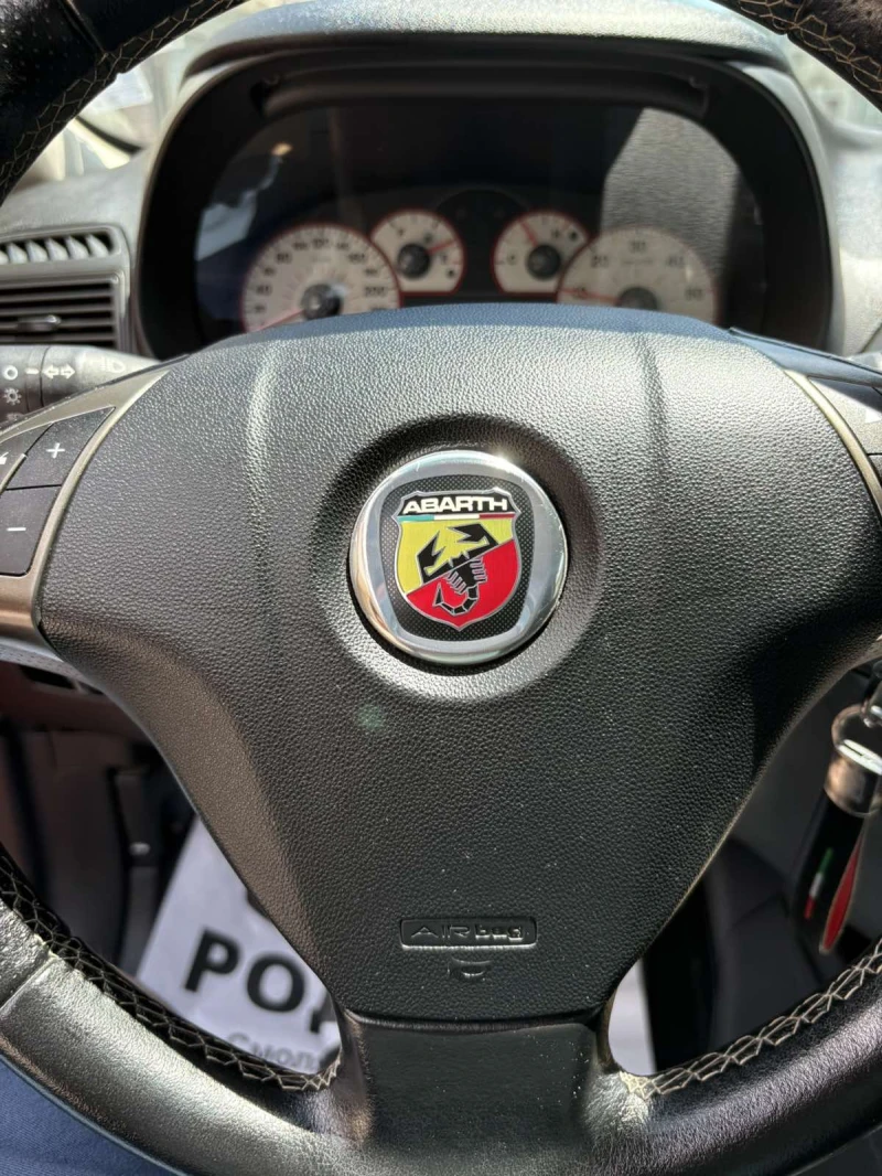 Fiat Punto 1.9 JTD Sport, снимка 10 - Автомобили и джипове - 52555935