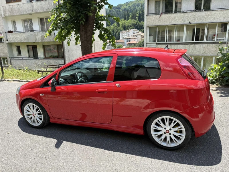 Fiat Punto 1.9 JTD Sport, снимка 4 - Автомобили и джипове - 52555935