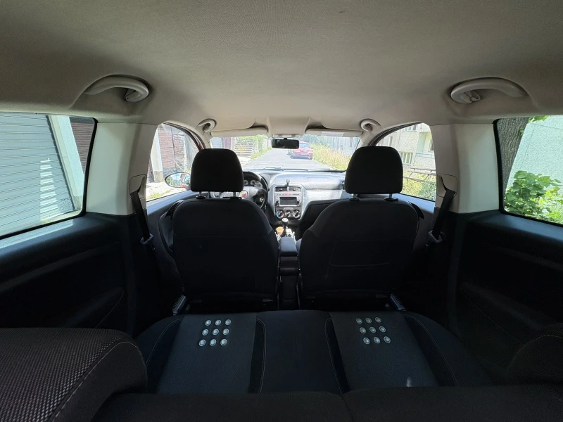 Fiat Punto 1.9 JTD Sport, снимка 13 - Автомобили и джипове - 52555935