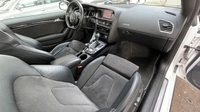 Audi A5 S-line, снимка 11 - Автомобили и джипове - 52296971