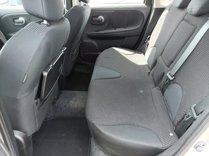 Nissan Note, снимка 13 - Автомобили и джипове - 51683559