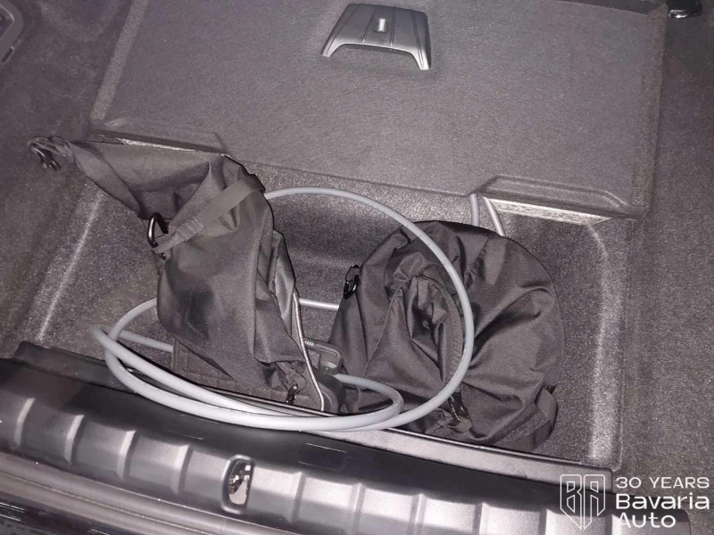 BMW i7 M70 xDrive, снимка 16 - Автомобили и джипове - 52834433