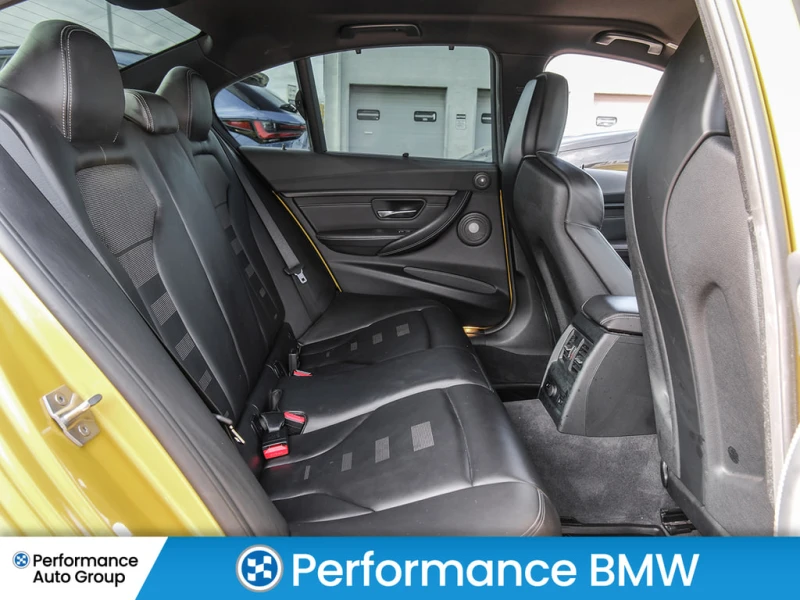 BMW M3 * Premium Package | Executive Package | 45, 608km , снимка 13 - Автомобили и джипове - 52991636