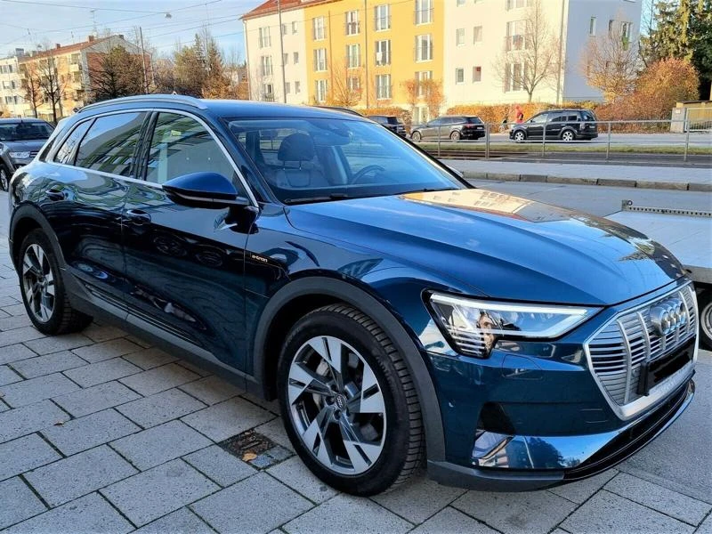 Audi E-Tron e-tron 50 quat, снимка 3 - Автомобили и джипове - 34929271