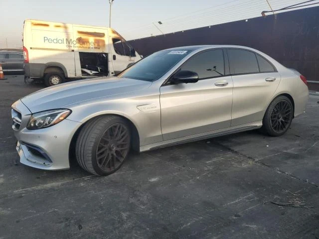 Mercedes-Benz C 63 AMG, снимка 1 - Автомобили и джипове - 48719445