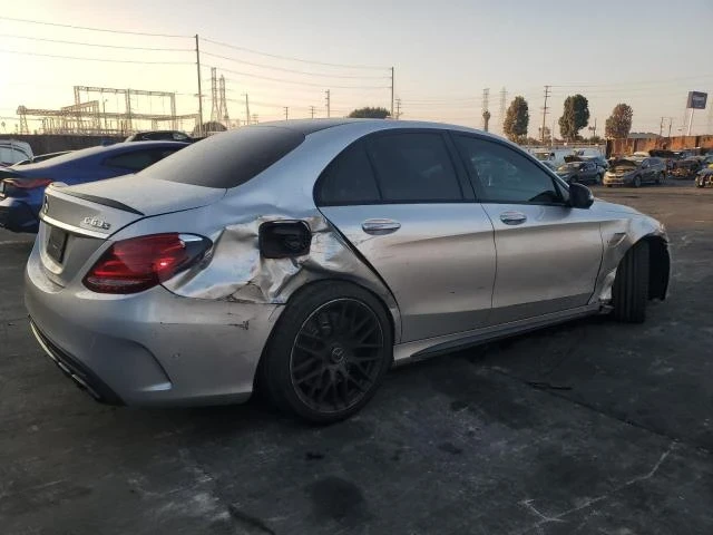 Mercedes-Benz C 63 AMG, снимка 3 - Автомобили и джипове - 48719445