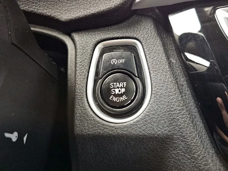 BMW 320, снимка 16 - Автомобили и джипове - 54593082
