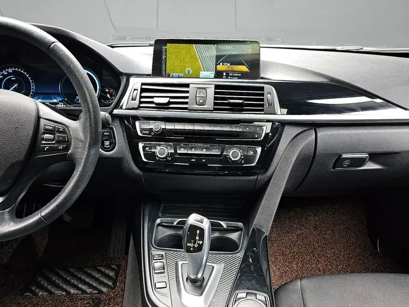 BMW 320, снимка 13 - Автомобили и джипове - 54593082