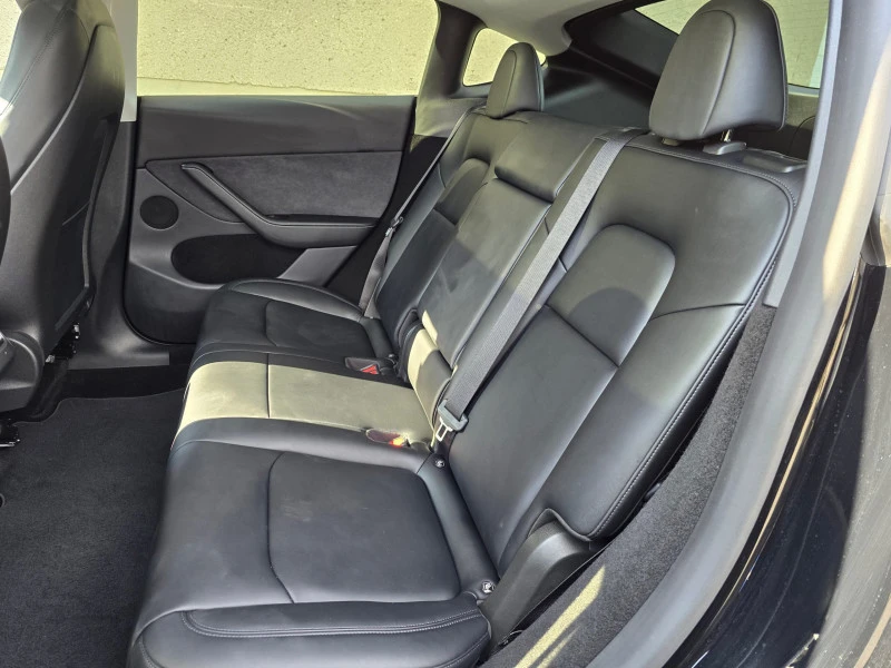 Tesla Model Y Performance Dual Motor Leather LED Panorama, снимка 4 - Автомобили и джипове - 56369001