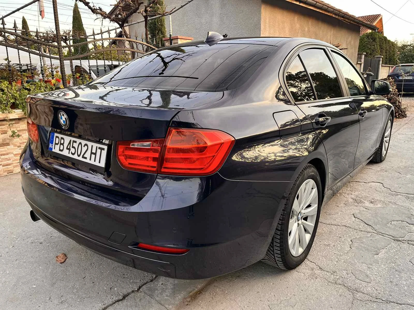 BMW 320 F30 АВТОМАТ Топ Автомобил - изображение 8