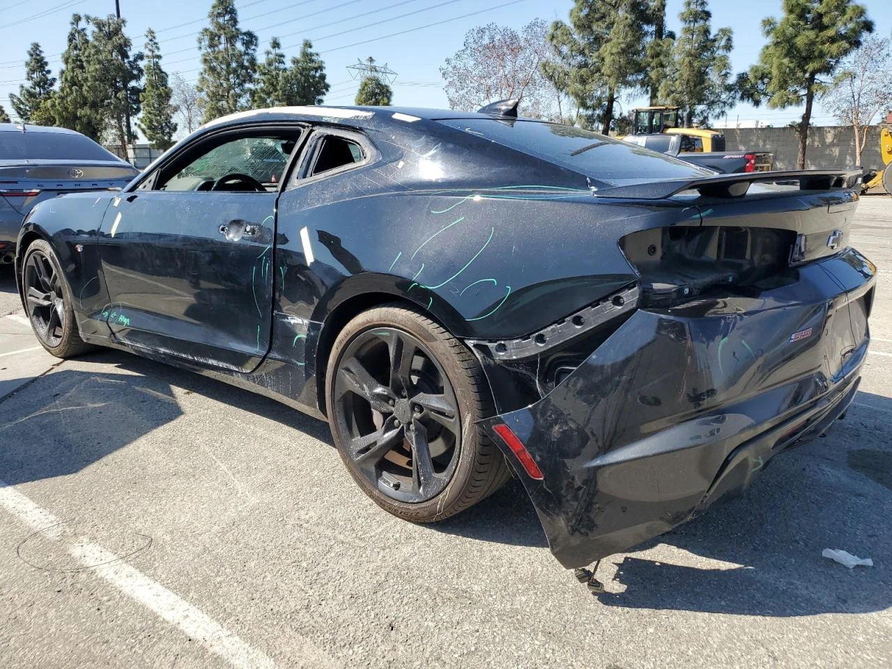 Chevrolet Camaro SS* Кожен салон* Обдухване* Клип на мотор* Keyless - изображение 4