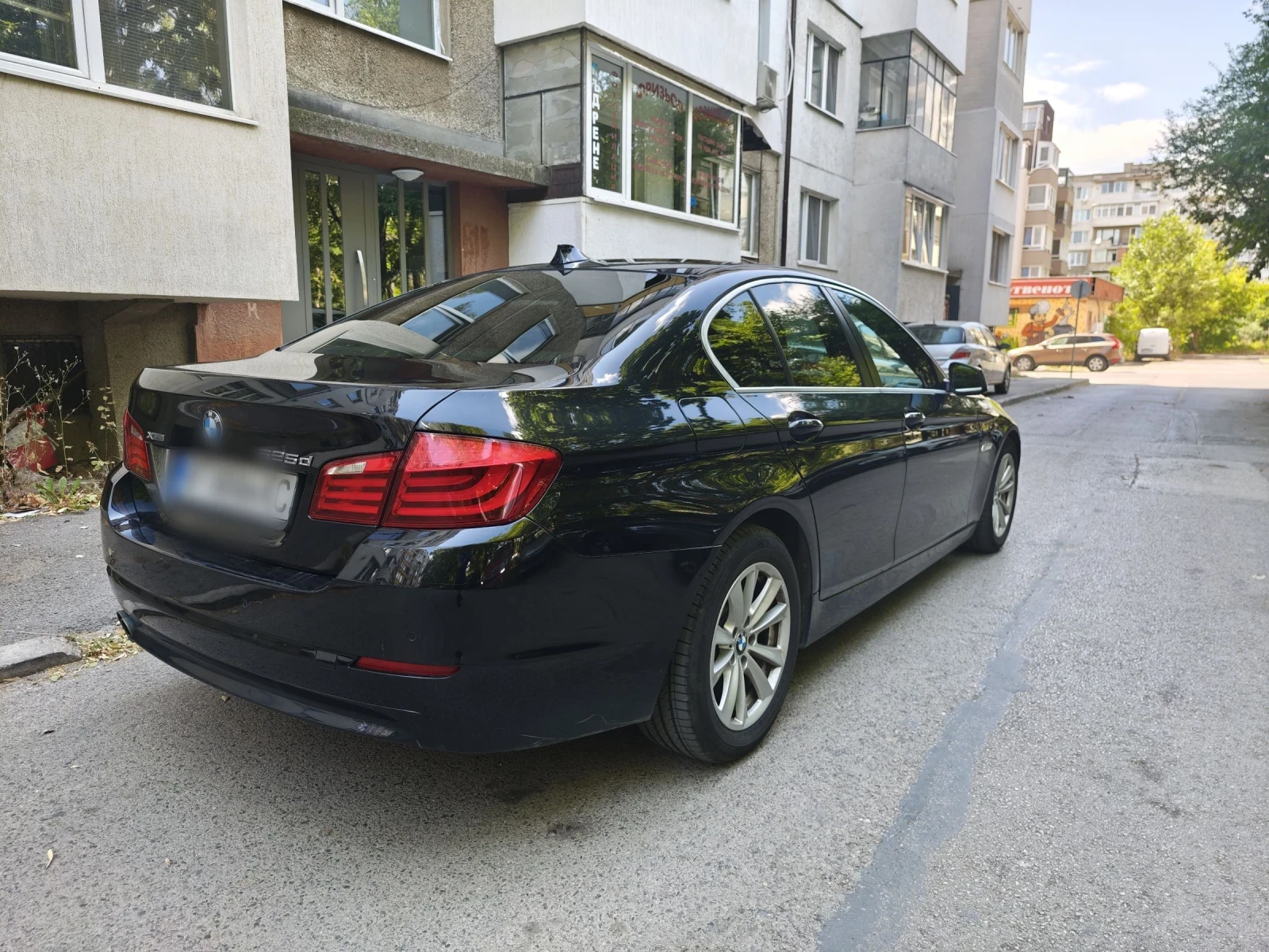 BMW 525 d Xdrive - изображение 4