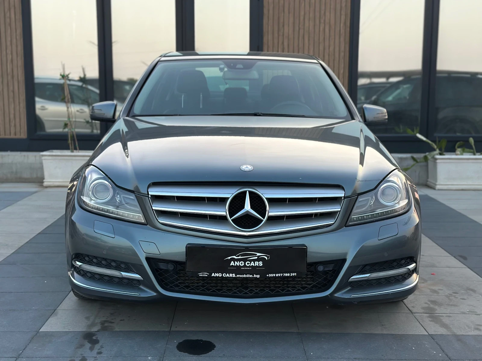 Mercedes-Benz C 220 * Avantgarde* Подгряване* 7G*  - изображение 3