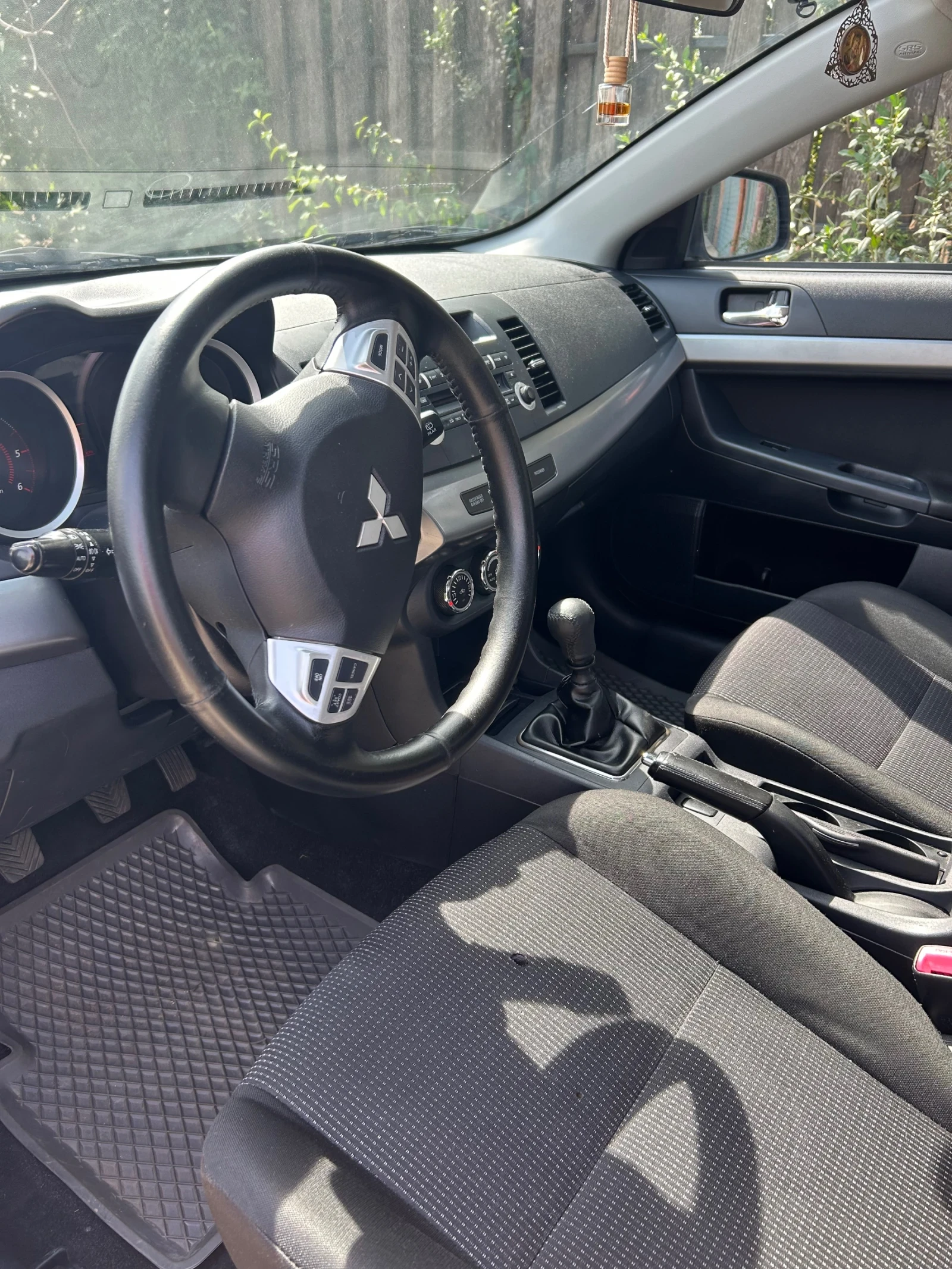 Mitsubishi Lancer  - изображение 8