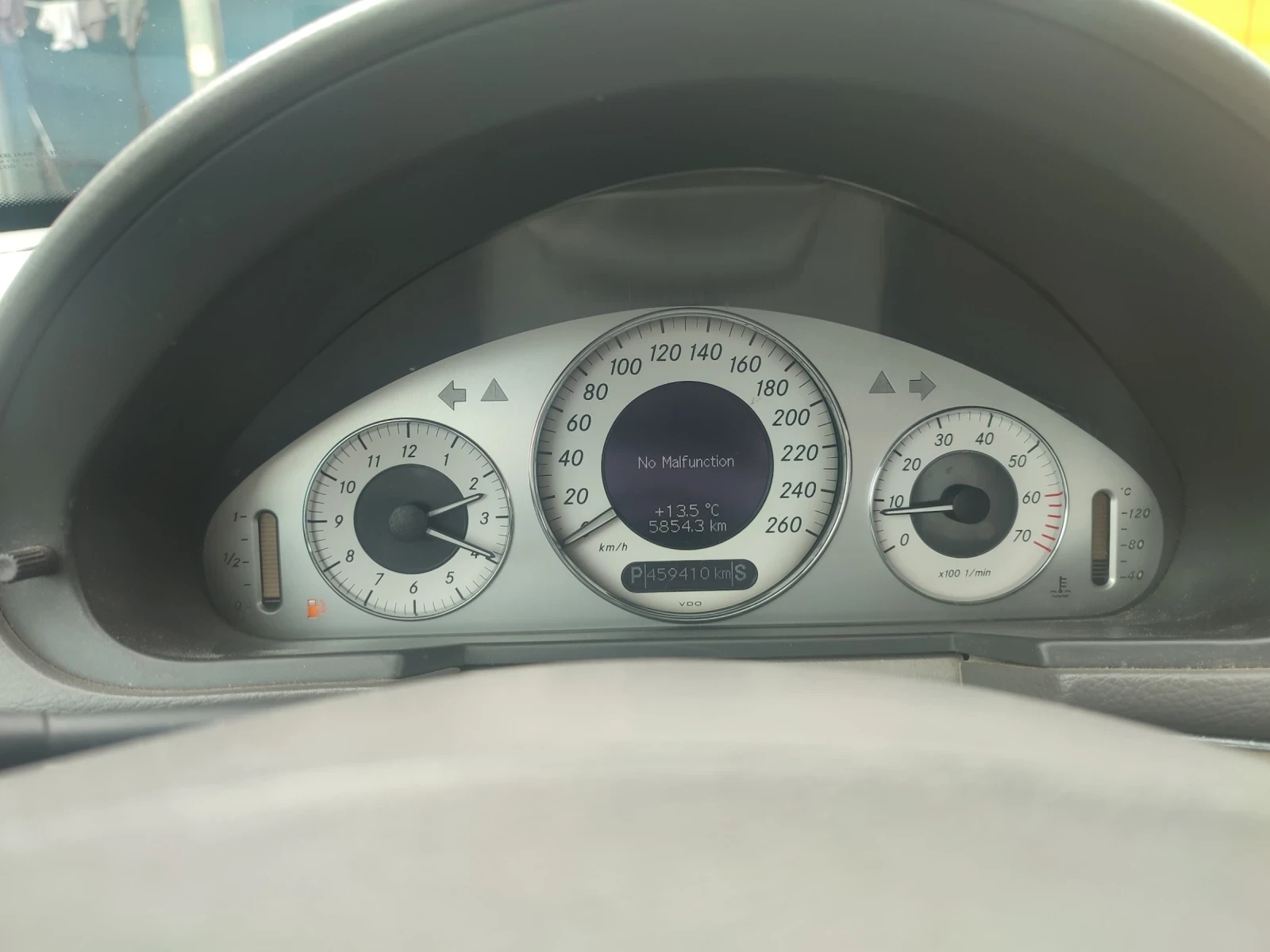 Mercedes-Benz 320 E class w211 | Mobile.bg — изображение 11