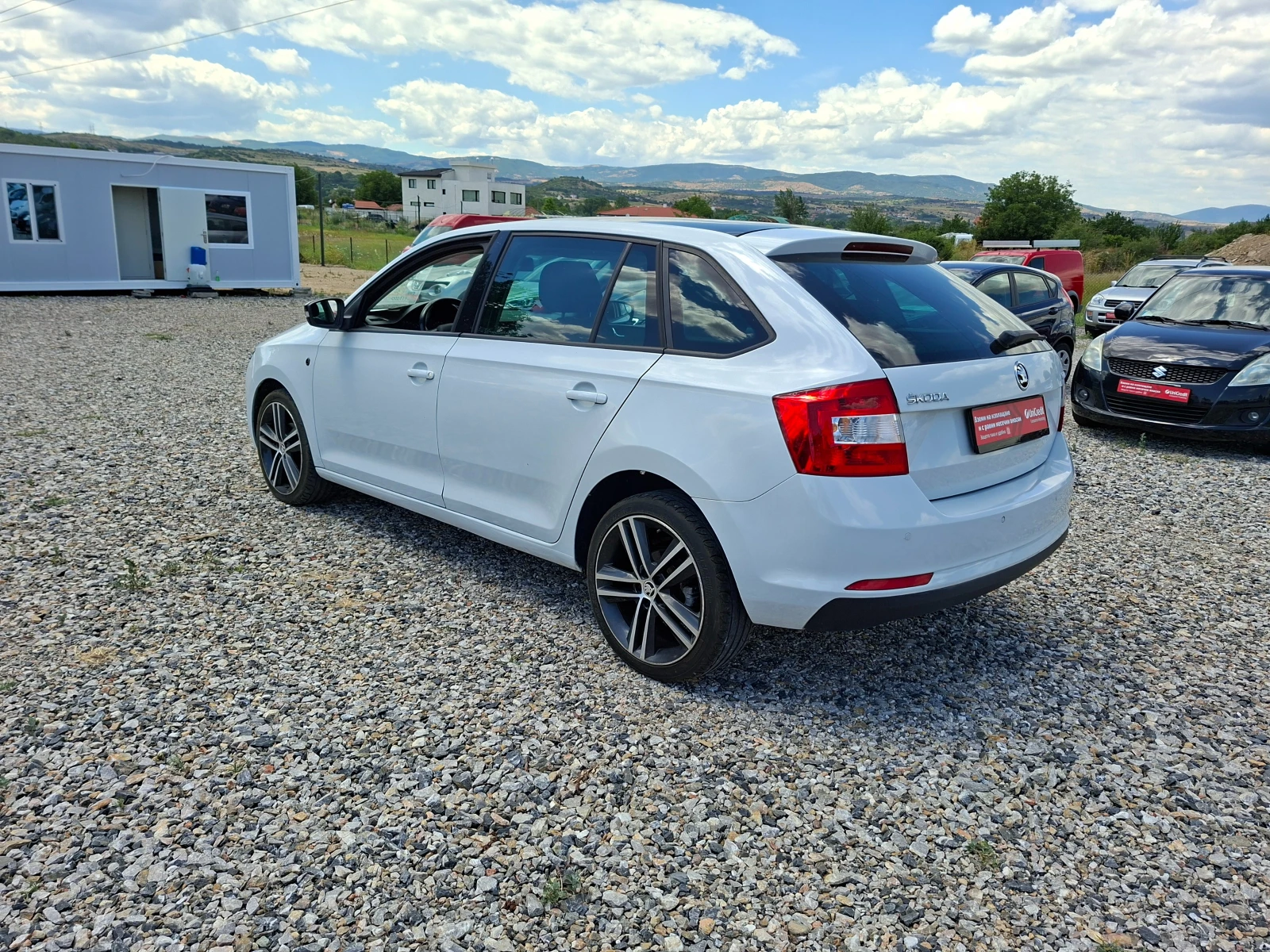 Skoda Rapid 1.4TDI EURO6* 36м. х 191EUR.* , снимка 3 - Автомобили и джипове - 52209476