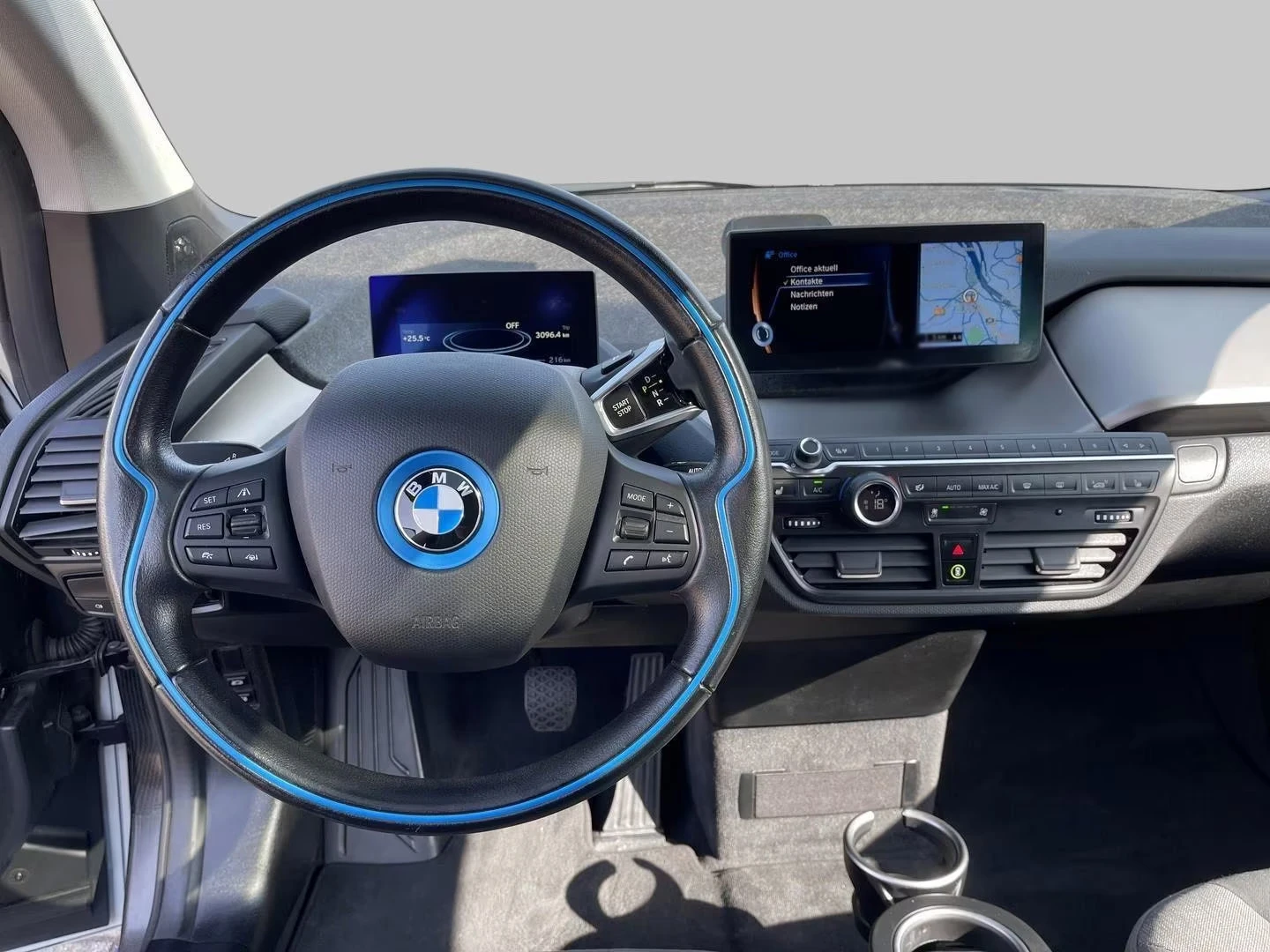 BMW i3 DRIVEASS.+ /102HP/NAVI/LED/KLESS/CRUISE-C./923f - изображение 8