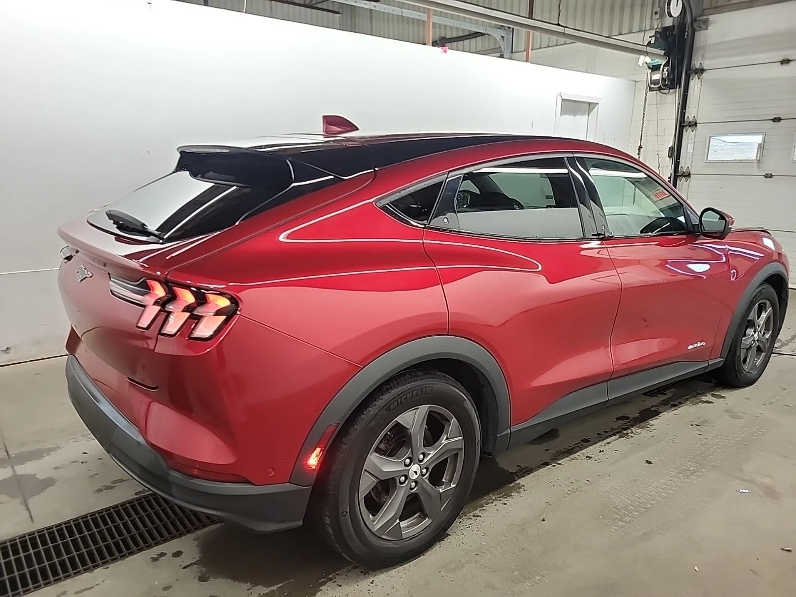 Ford Mustang Mach-E SELECT CARFAX АВТО КРЕДИТ  - изображение 5