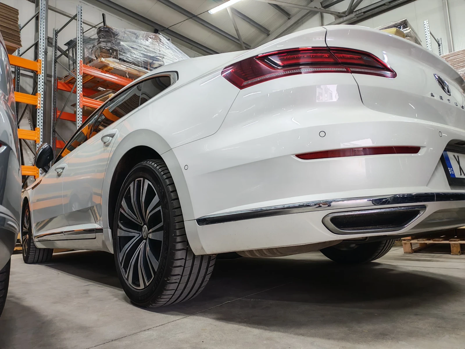 VW Arteon 4 MOTION FULL+ FULL 190hp, снимка 15 - Автомобили и джипове - 54878650