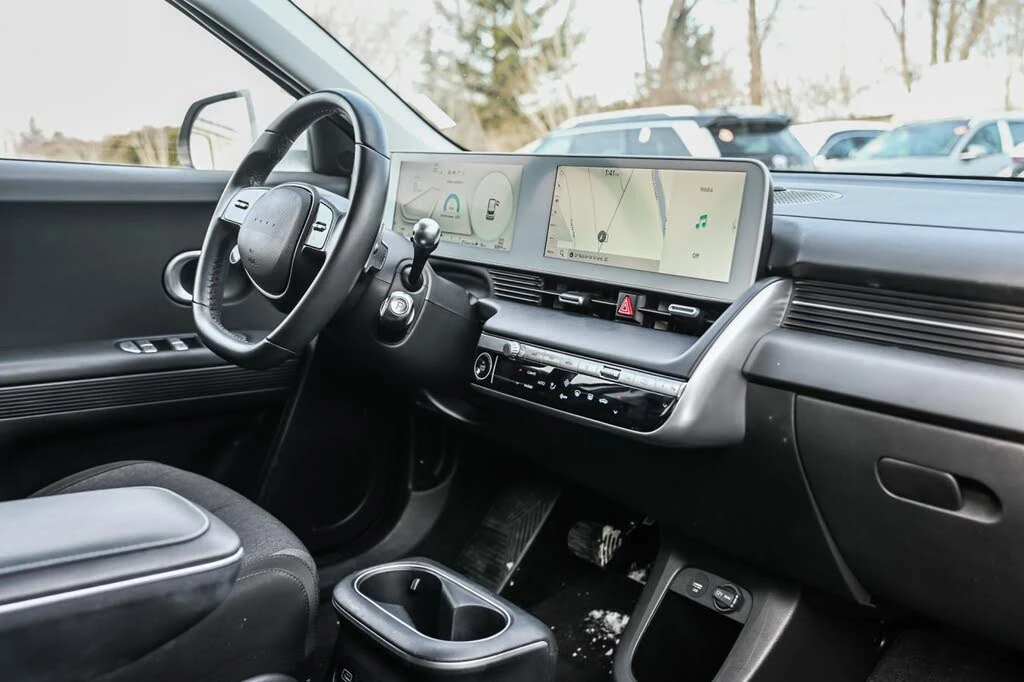 Hyundai Ioniq 5 ПОДГРЕВ* КАМЕРА* КЕЙЛЕС* LANE* ASSIST - изображение 10