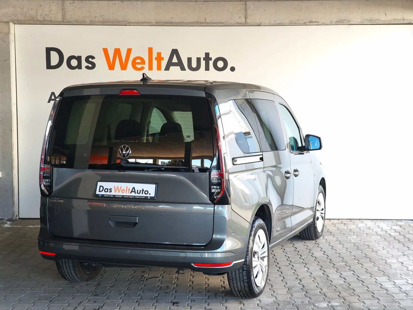 VW Caddy TDI 5 ����� | Mobile.bg � ����������� 2