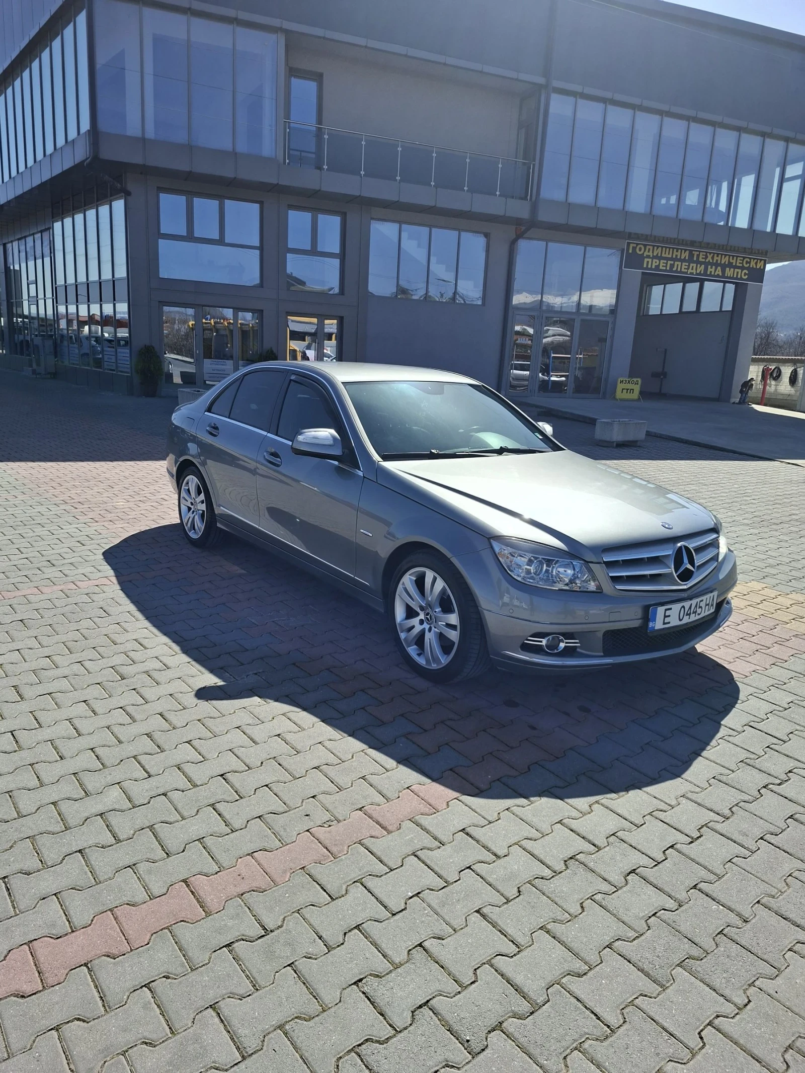 Mercedes-Benz C 220, снимка 3 - Автомобили и джипове - 53840212