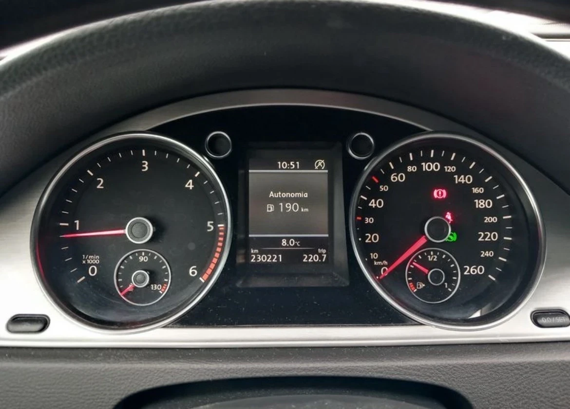 VW Passat 2.0TDI 170hp/ 4motion/HIGHLINE/PANORAMA, снимка 7 - Автомобили и джипове - 53994058