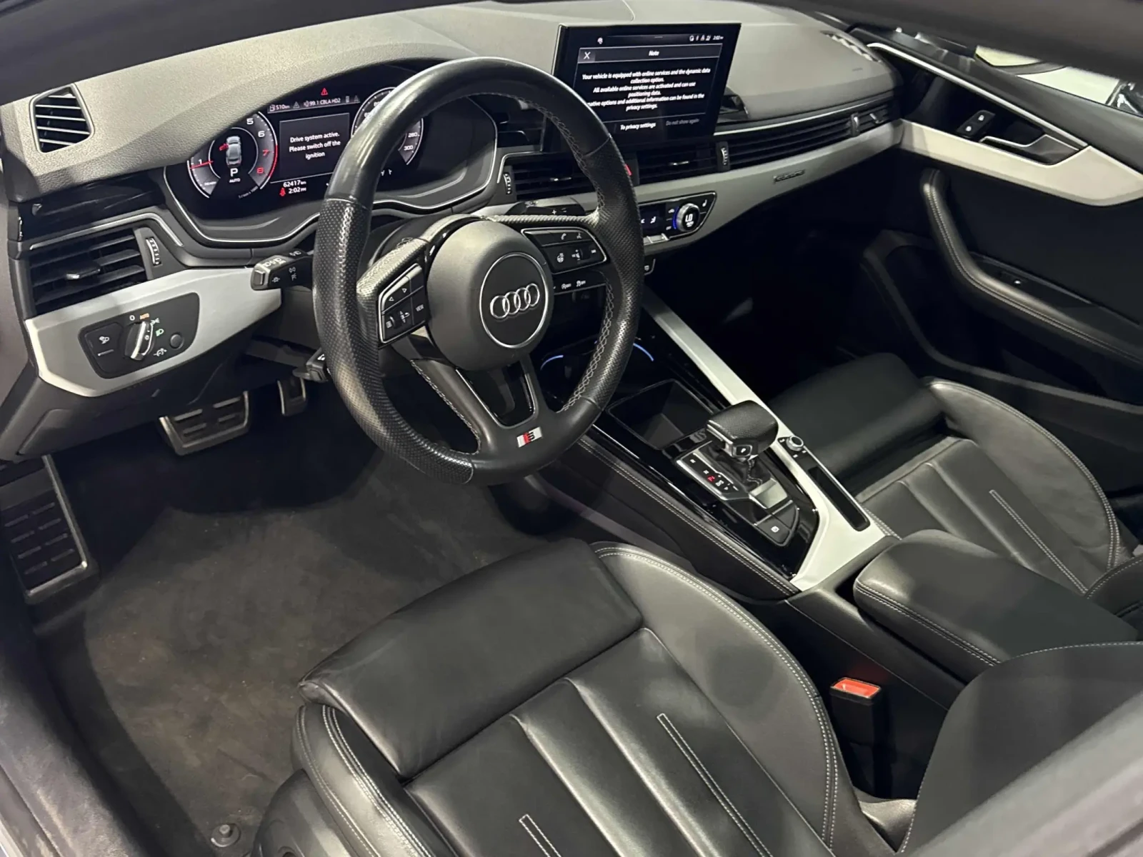 Audi A5 Progressiv * Keyless * CARFAX * АВТО КРЕДИТ * , снимка 6 - Автомобили и джипове - 54897014