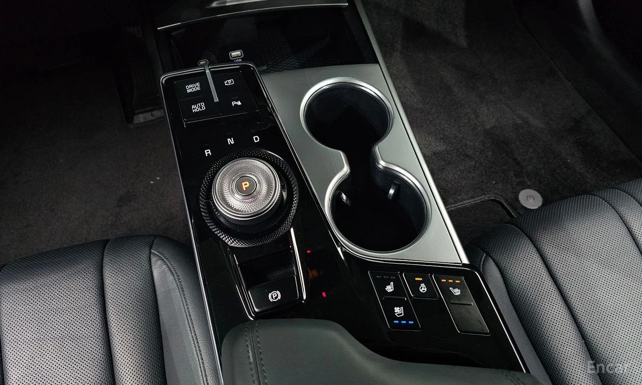 Kia K8 HYBRID* NOBLESSE* ПОДГРЕВ* ОБДУХВАНЕ* LANE* ASSIST, снимка 11 - Автомобили и джипове - 55351536