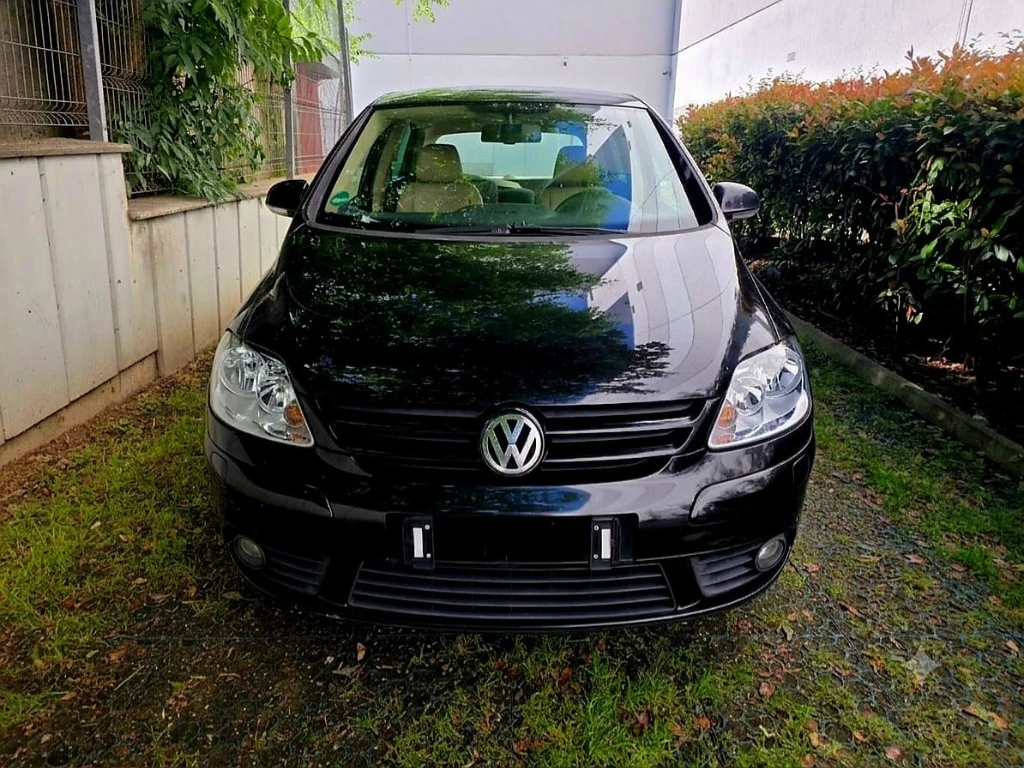 VW Golf Plus  2.0TDI, снимка 2 - Автомобили и джипове - 55802509