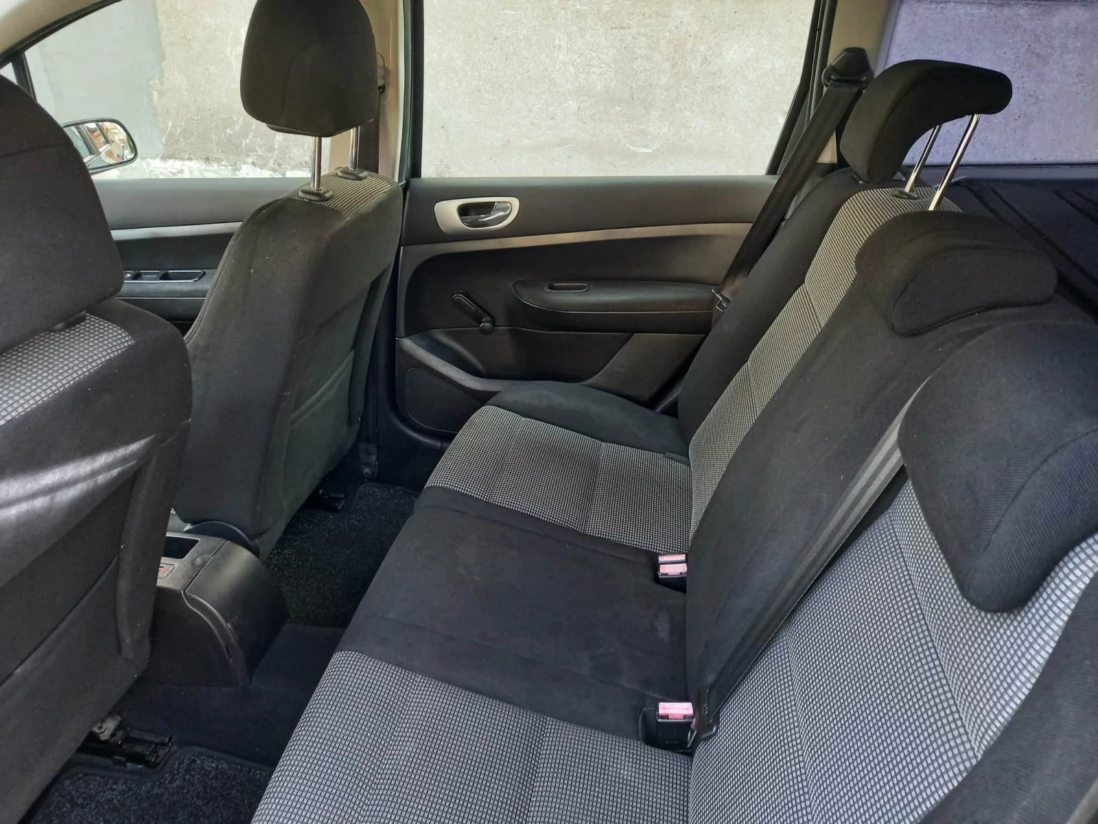 Peugeot 307, снимка 12 - Автомобили и джипове - 55979999