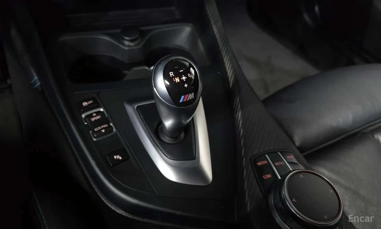 BMW M2 * Coupe M Performance Steering Wheel Edition * , снимка 9 - Автомобили и джипове - 56735061