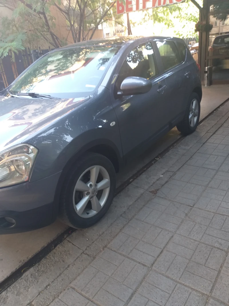 Nissan Qashqai Бензин 1.6 газов инжекцион, снимка 2 - Автомобили и джипове - 52312365