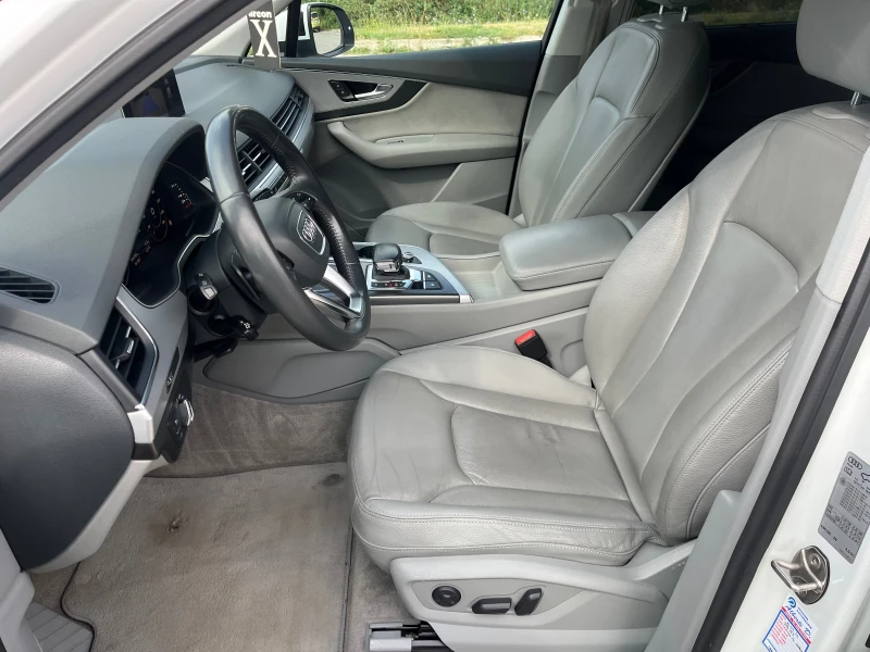 Audi Q7, снимка 8 - Автомобили и джипове - 52172766