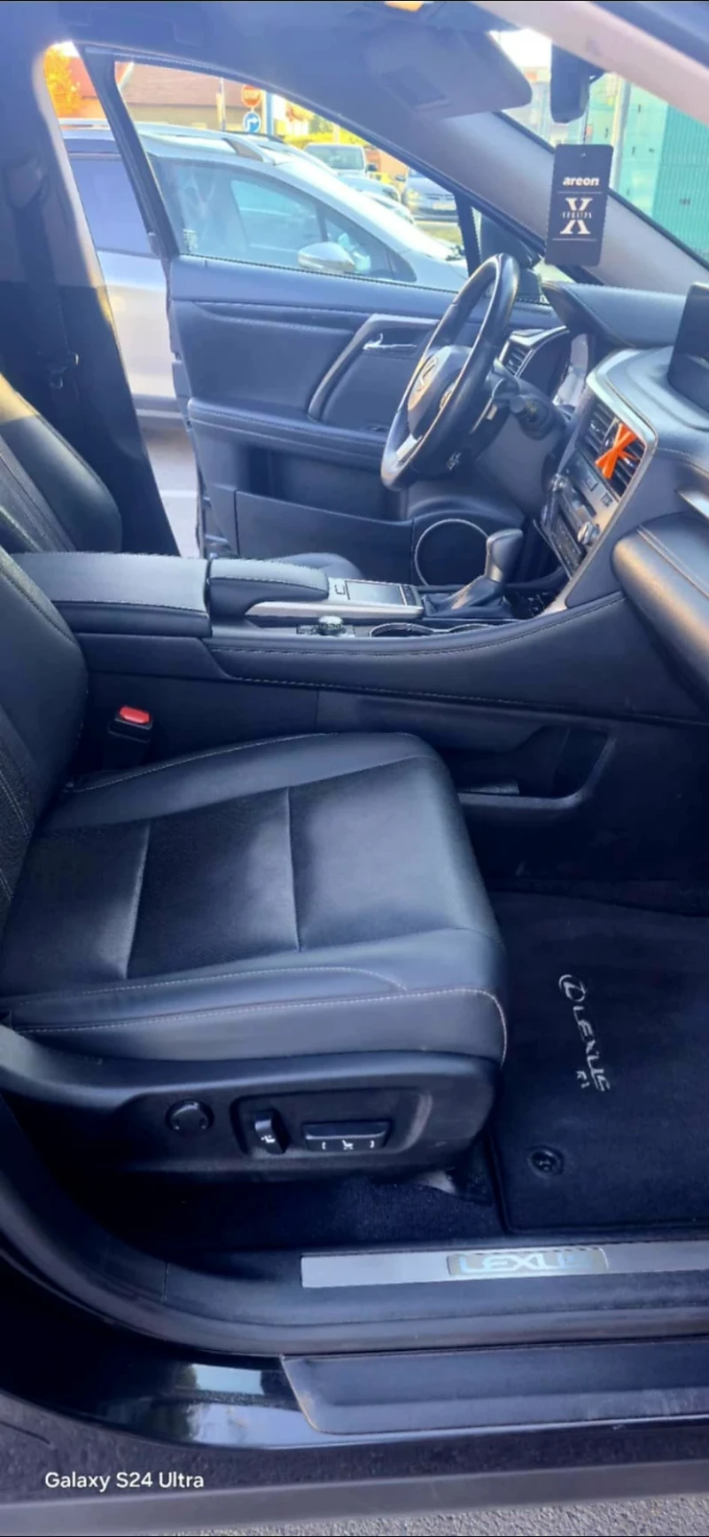 Lexus RX 450h EXECUTIVE-LINE* NAVI* LED* CAM* DISTR* MEMORY* , снимка 10 - Автомобили и джипове - 52473444