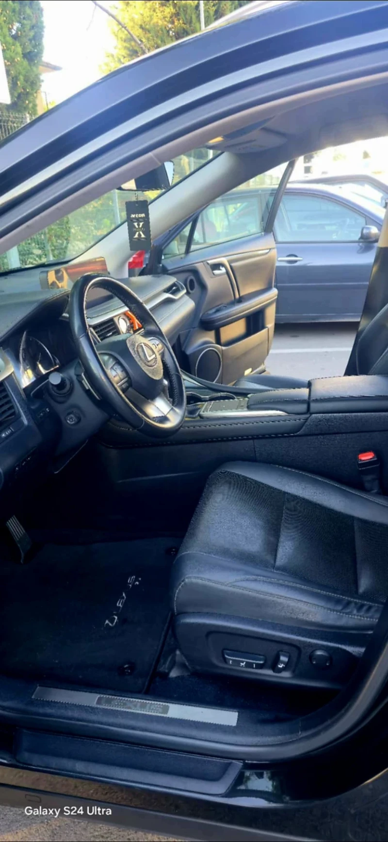 Lexus RX 450h EXECUTIVE-LINE* NAVI* LED* CAM* DISTR* MEMORY* , снимка 9 - Автомобили и джипове - 52473444