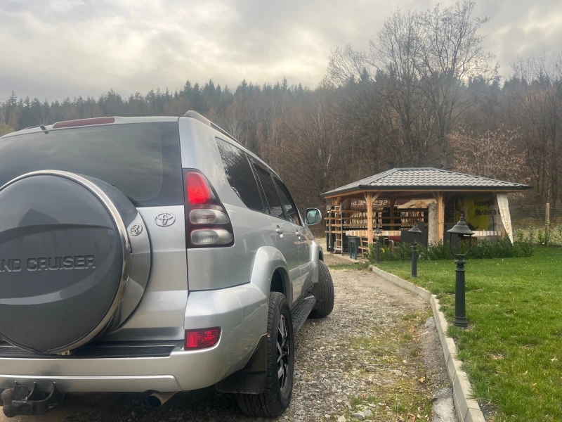 Toyota Land cruiser, снимка 6 - Автомобили и джипове - 52930979