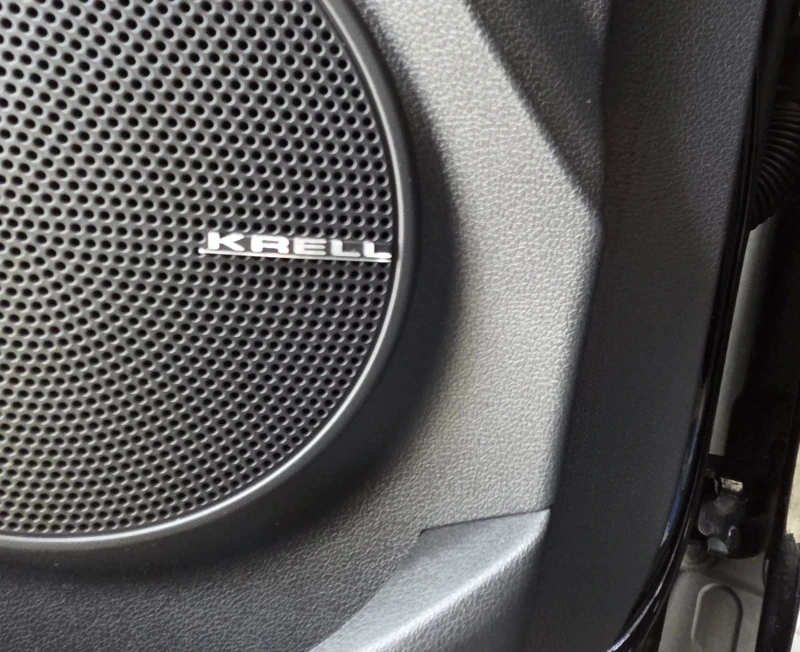 Hyundai Kona 64KWh/Blue Link/SOH100%, снимка 15 - Автомобили и джипове - 53419064