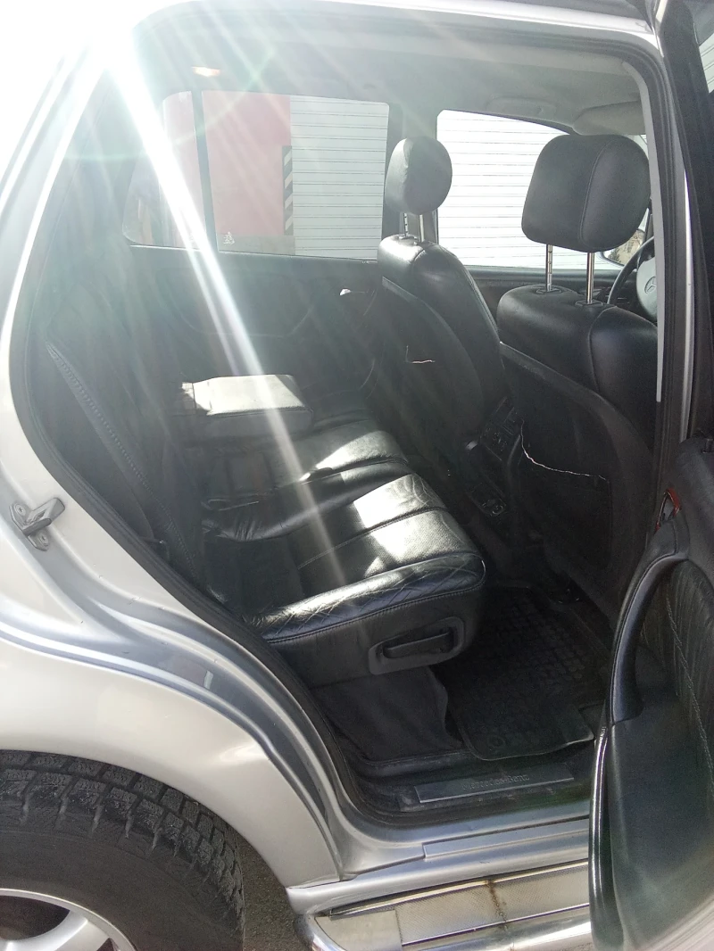 Mercedes-Benz ML 270, снимка 7 - Автомобили и джипове - 53541122