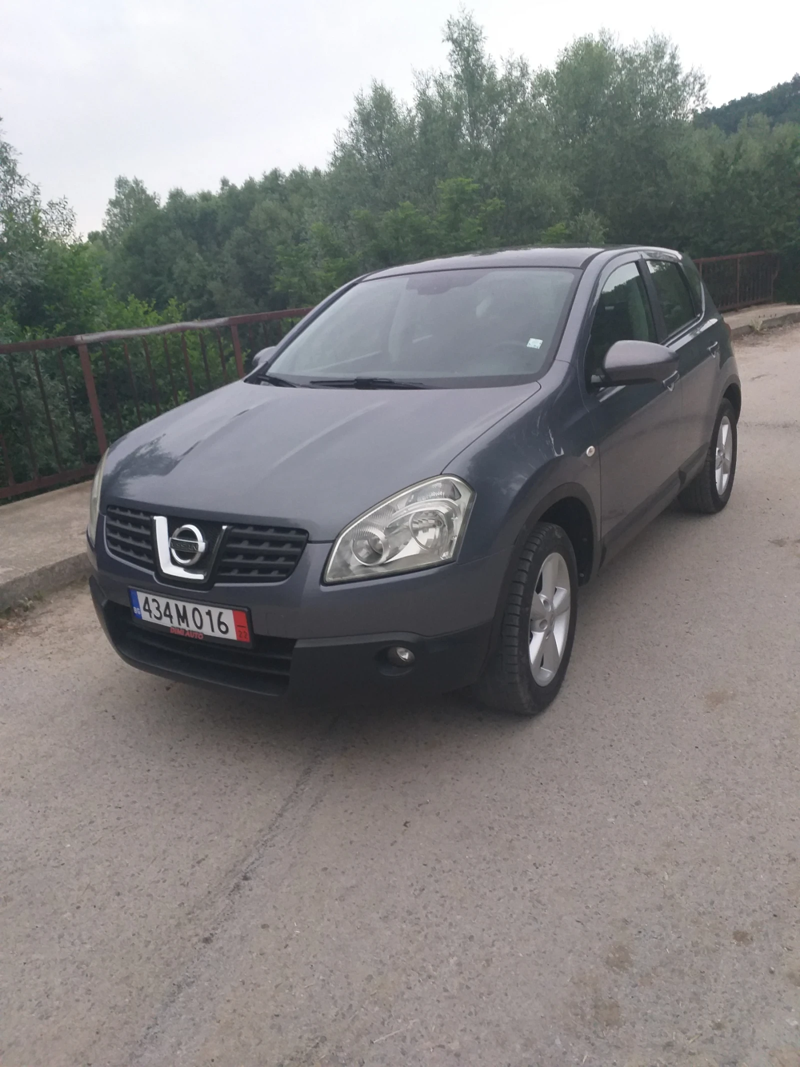 Nissan Qashqai Бензин 1.6 газов инжекцион, снимка 1