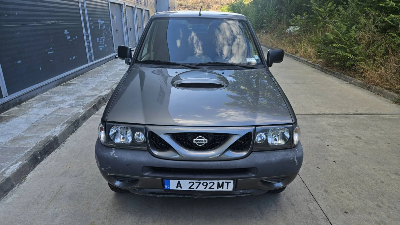 Nissan Terrano 2.4 LPG - изображение 2