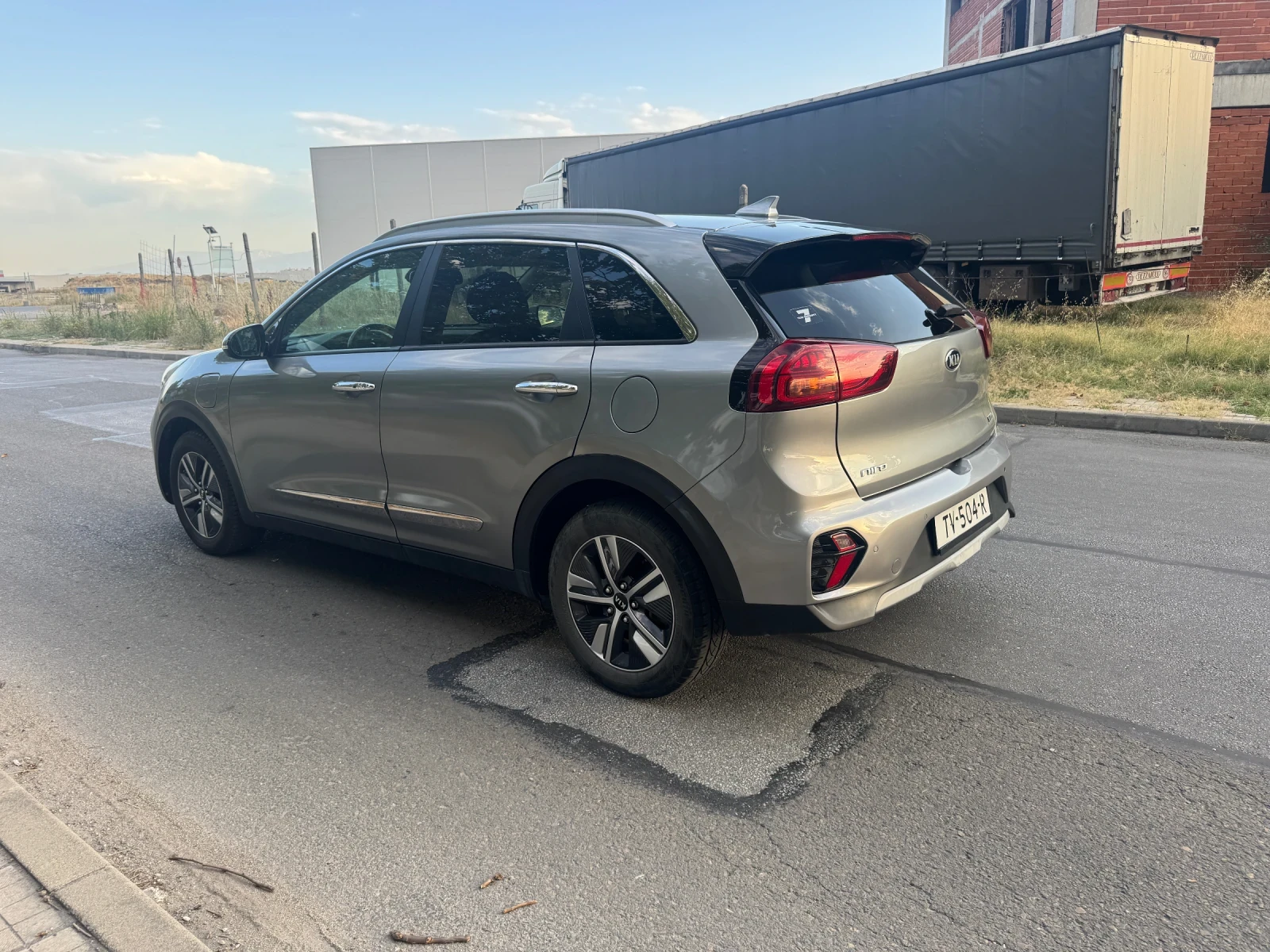 Kia Niro EDITION-7  - изображение 5